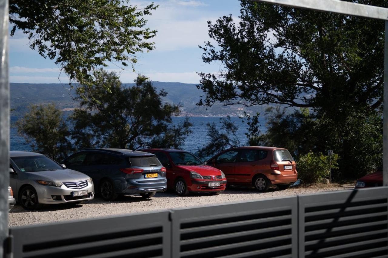 Apartman Dupin Dugi Rat Buitenkant foto