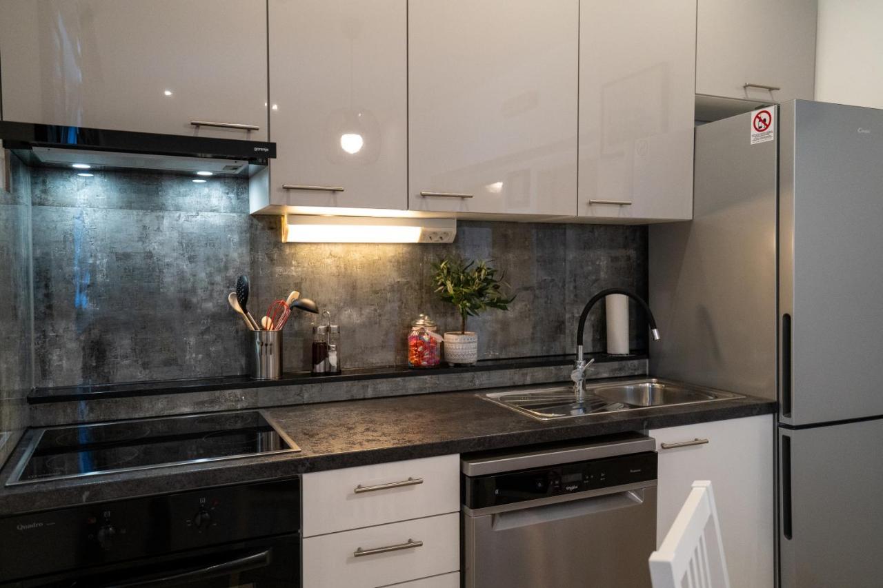 Apartman Dupin Dugi Rat Buitenkant foto